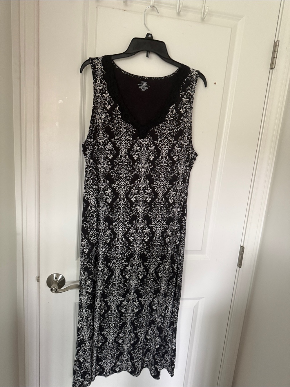 Adonna Black and White Damask Sleeveless Maxi Dress